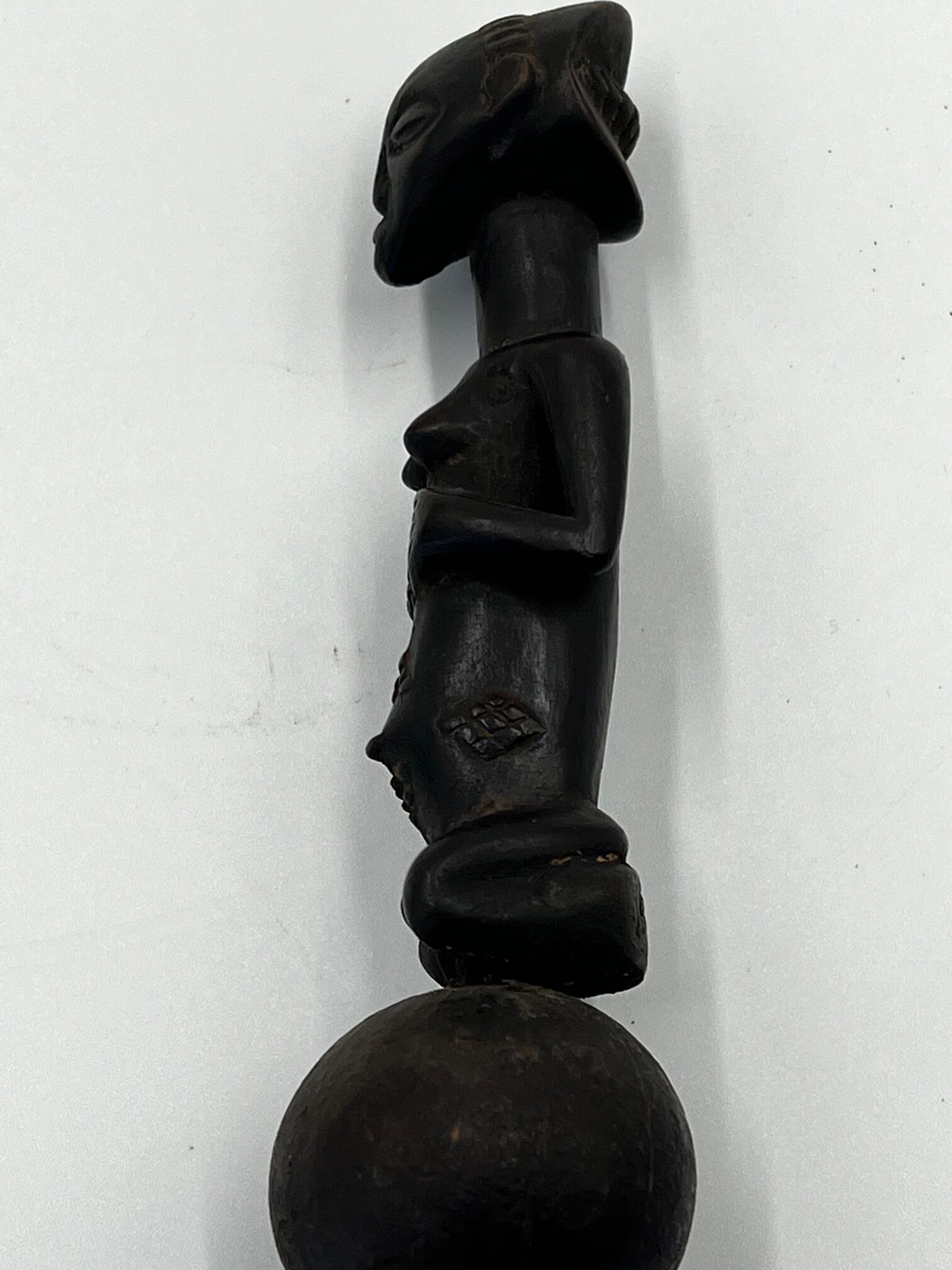African Antique Figurative Tripod Rattle/Shekesheke, Luba Fine Art - Image 7