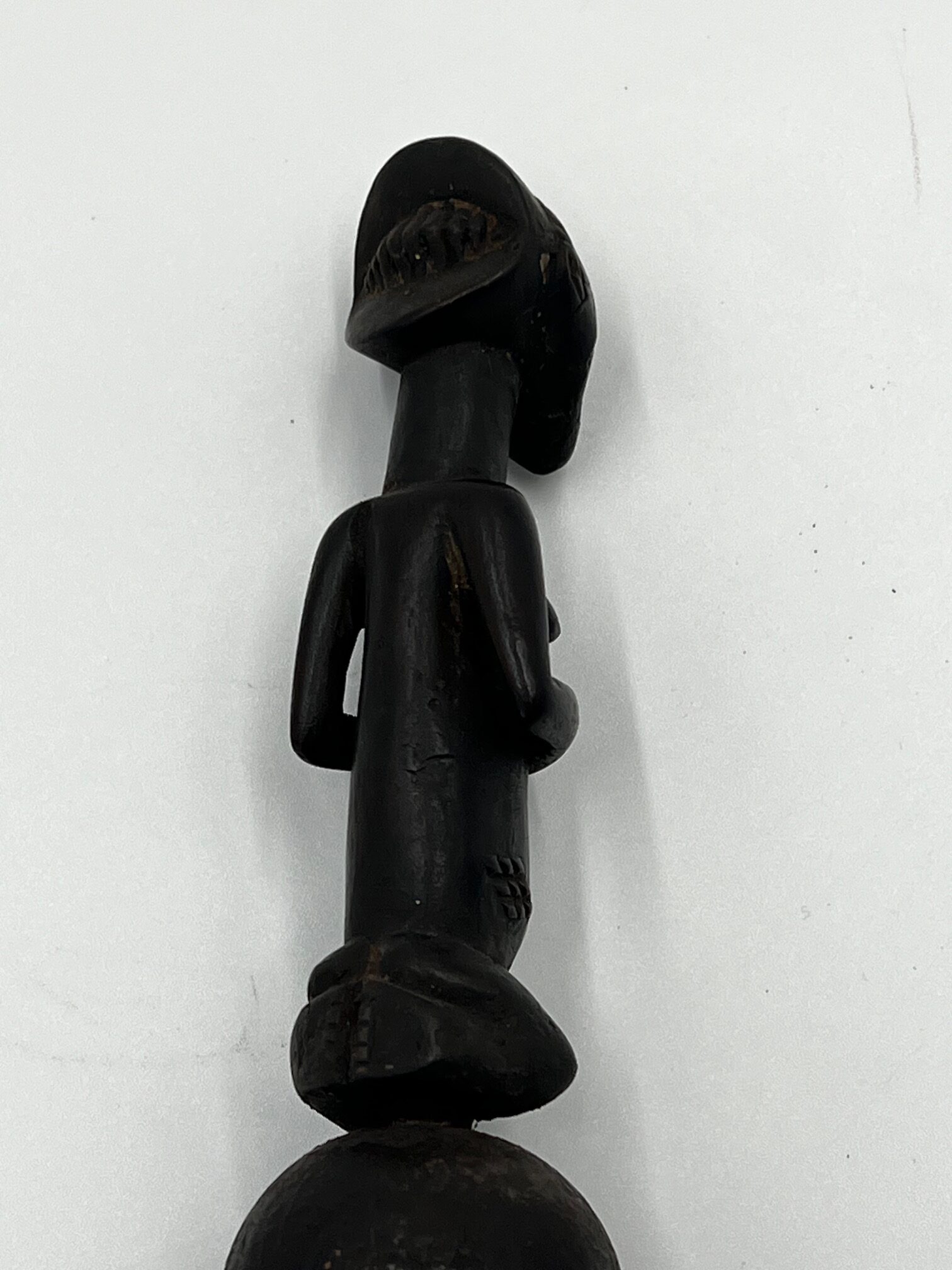 African Antique Figurative Tripod Rattle/Shekesheke, Luba Fine Art - Image 6