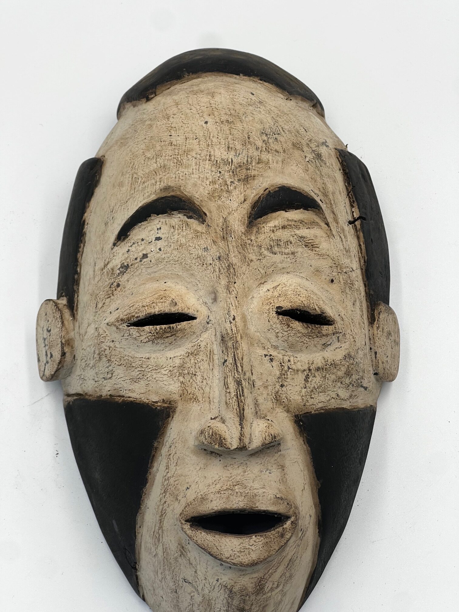 Vintage Hand Carved Bacongo Traditional Mask, Fine Art - Image 12